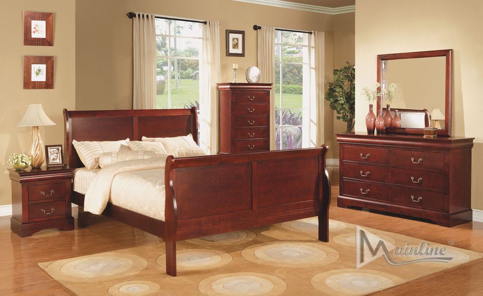 Transitional wood bedroom set in cherry by Mainline