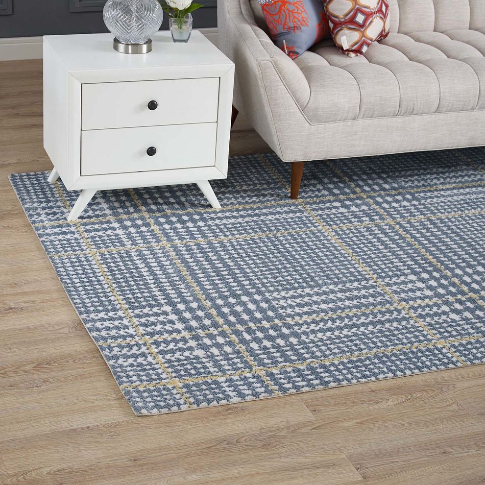 Traditional style area rug by Modway