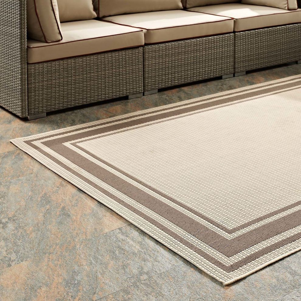 Solid border inside/outside area rug 8x10 by Modway