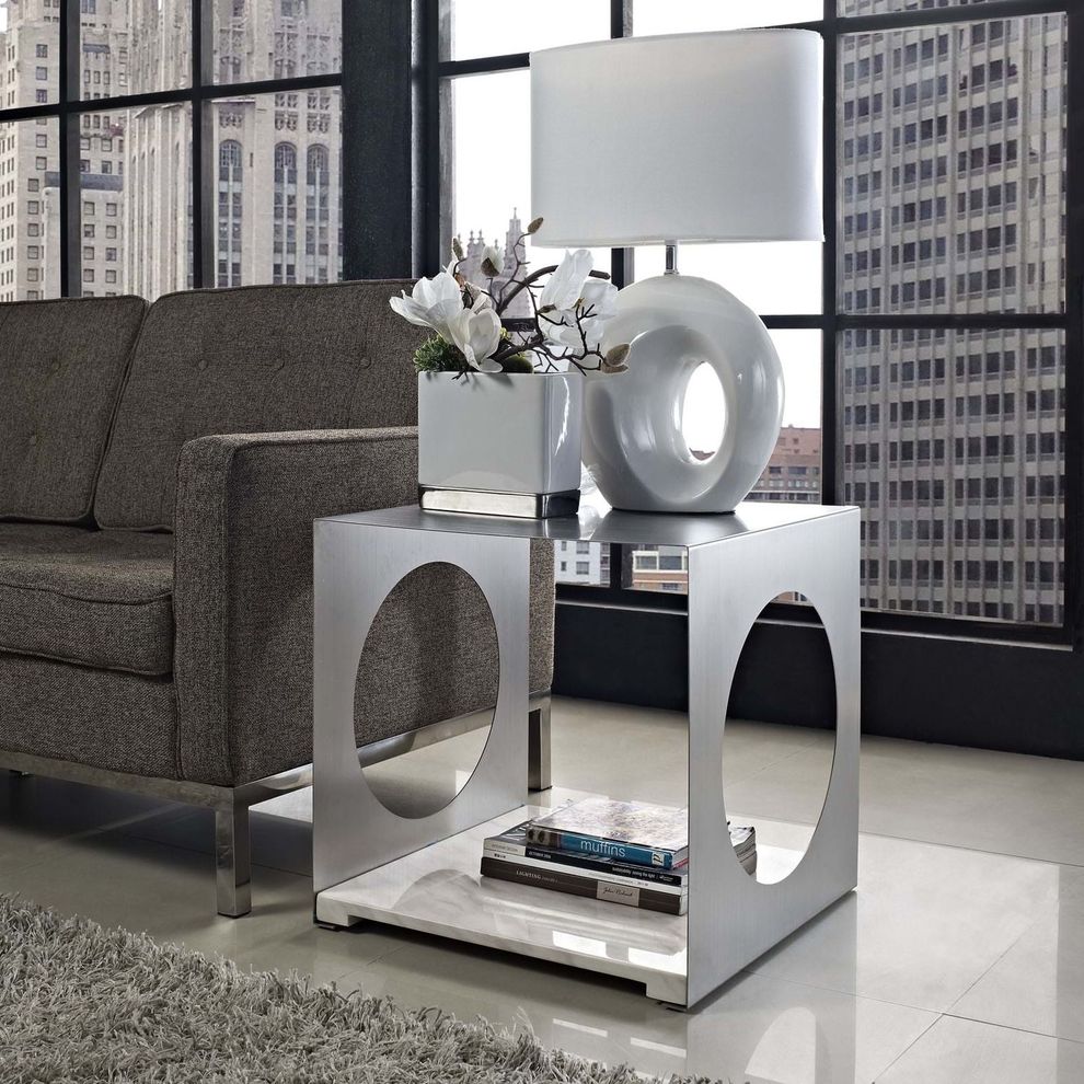 Steel side/accent/end table by Modway