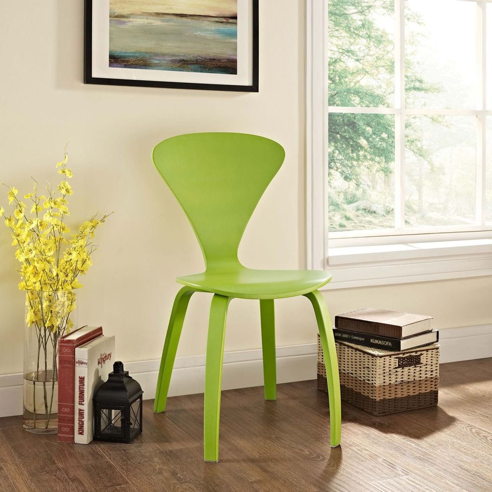 V-shaped back green casual dining chair by Modway
