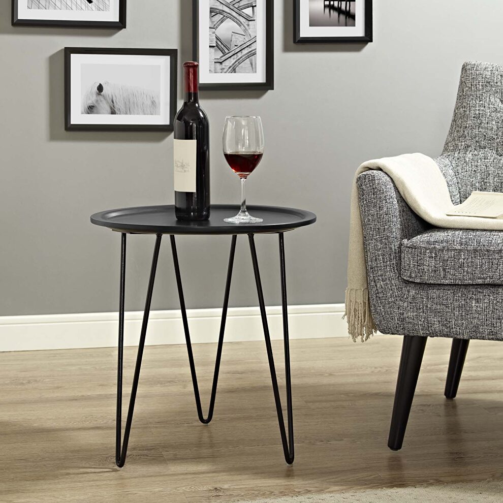 Side table in black by Modway