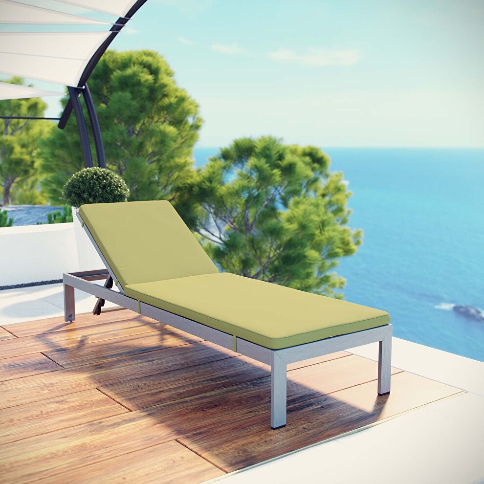 Outdoor patio aluminum chaise with cushions in silver/ peridot by Modway