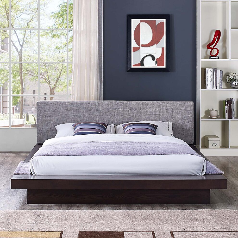 Gray finish fabric upholstery platform bed by Modway