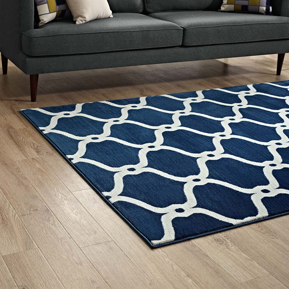 Chain link transitional trellis area rug in moroccan blue and ivory by Modway