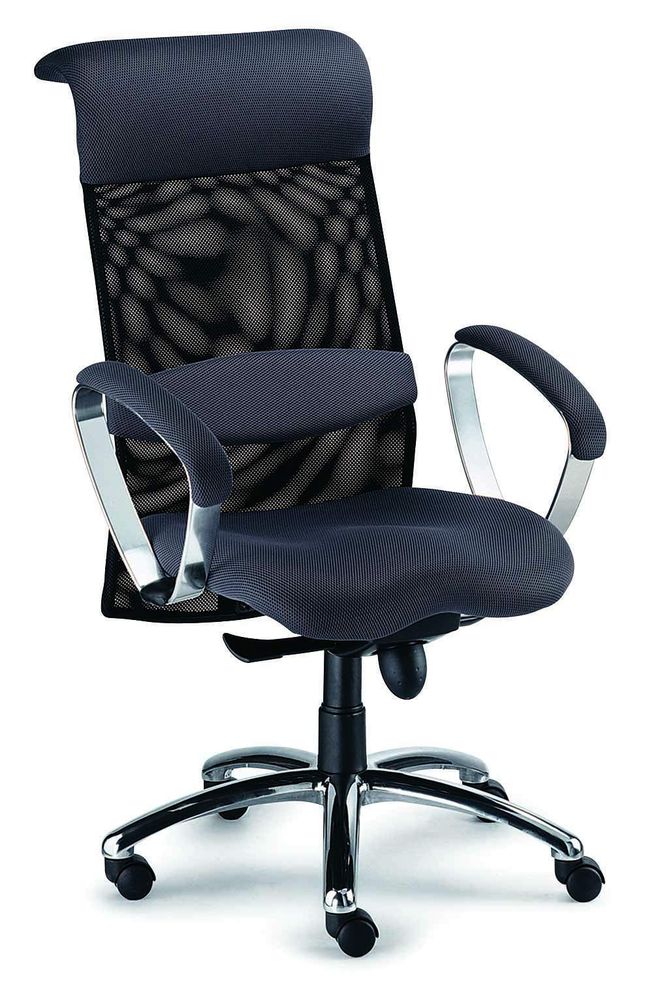Black office chair by New Spec