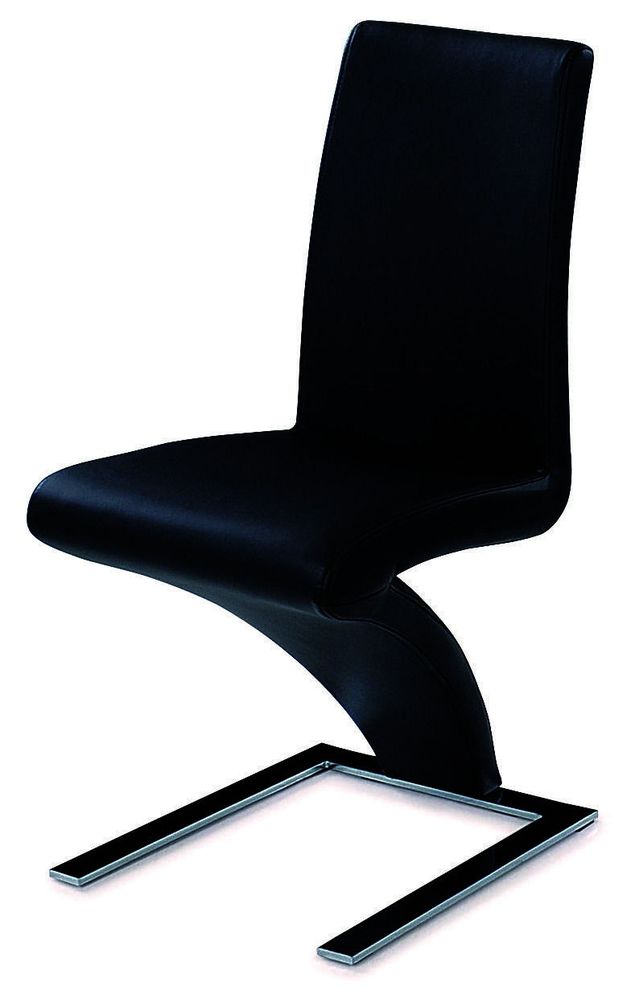 Z-shaped dining chair in black by New Spec