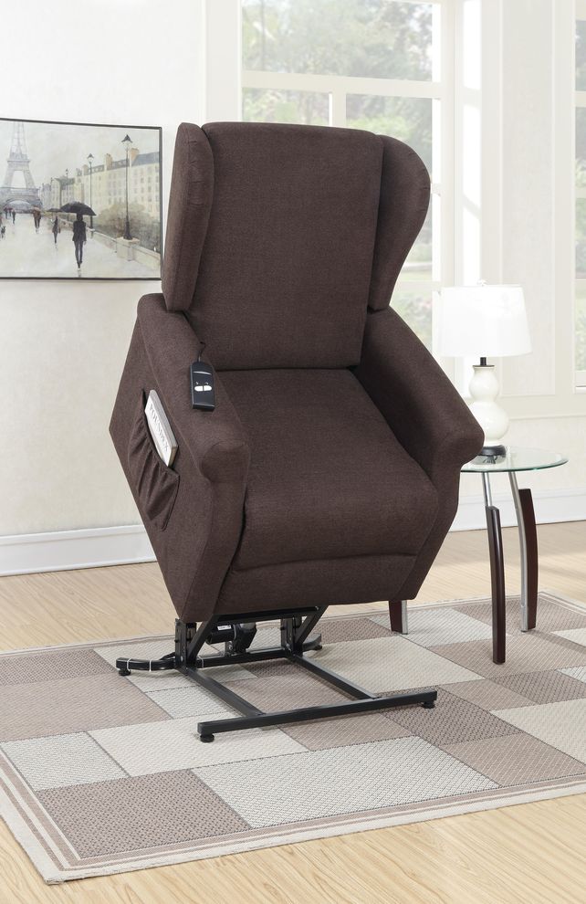 Lift chair in hygiene fabric by Poundex