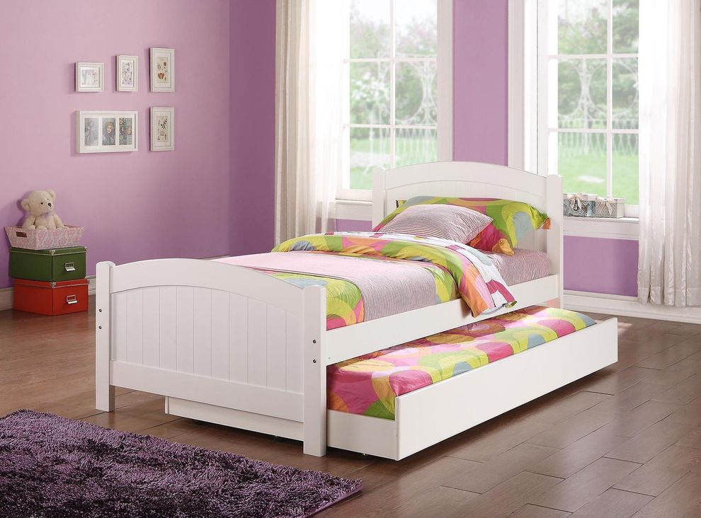 White twin bed w/ trundle and slats by Poundex