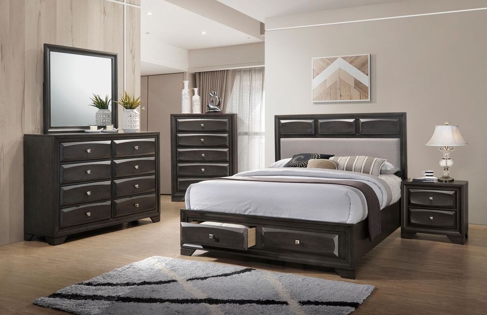 Casual style king bed w 2 drawers in footboard by Poundex
