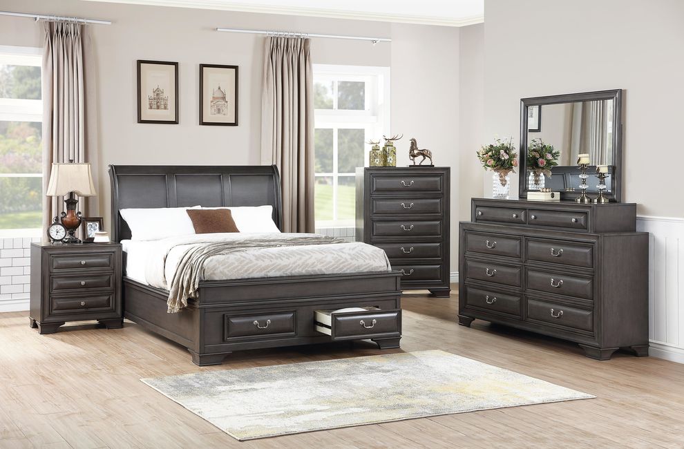 Black traditional style king size bed w/ 2 drawers by Poundex