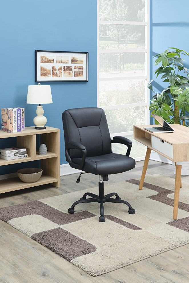 Black pu leather office chair for everyday use by Poundex