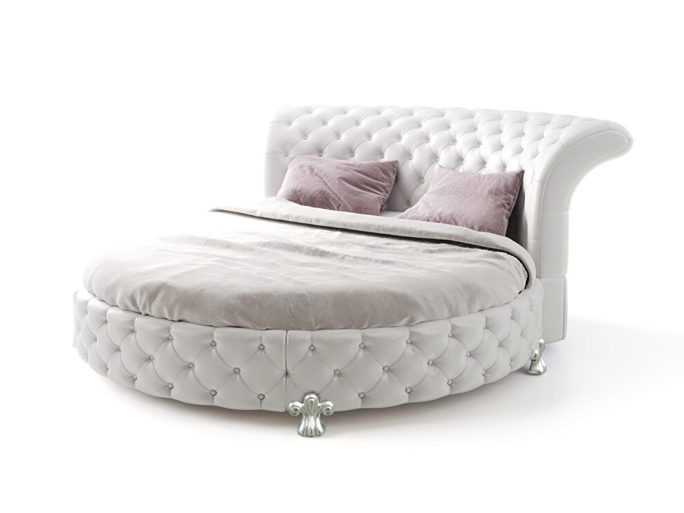 Elegant velvet fabric tufted round bed by SofaCraft