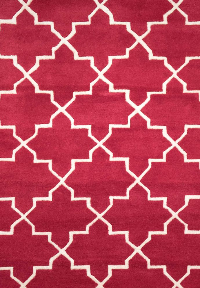 Red modern casual style 6x8 area rug by Istikbal