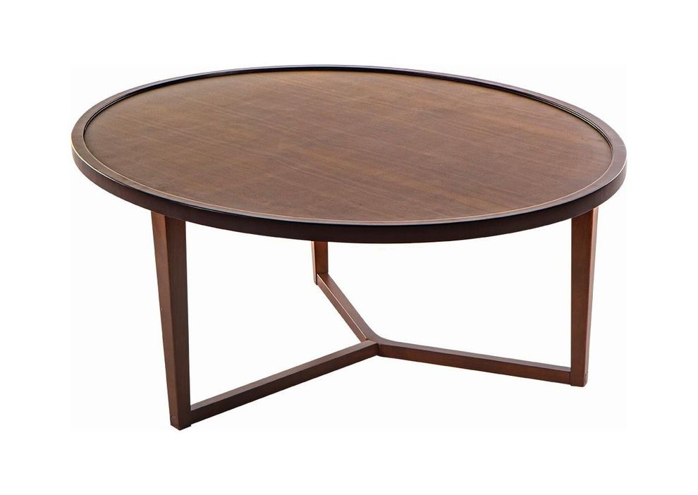 Oval casual style coffee table by Istikbal
