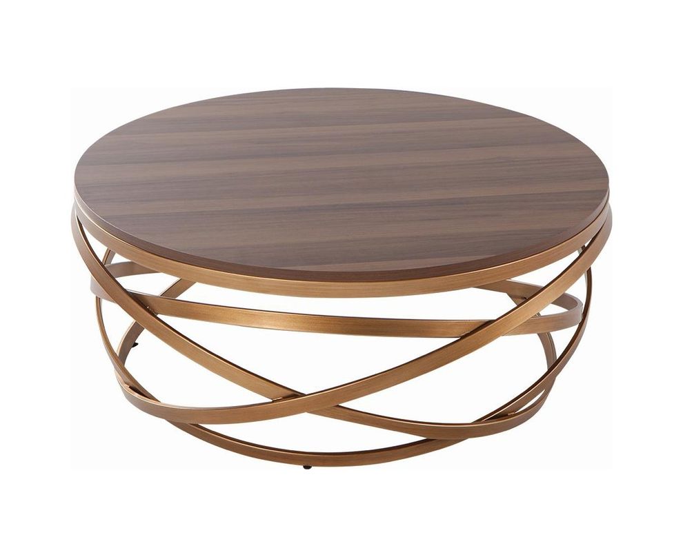 Casual brown round coffee table by Istikbal