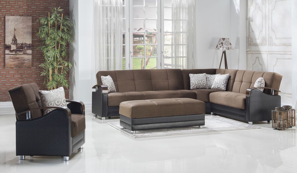 Modular two-toned 3pcs sectional in naomi brown by Istikbal