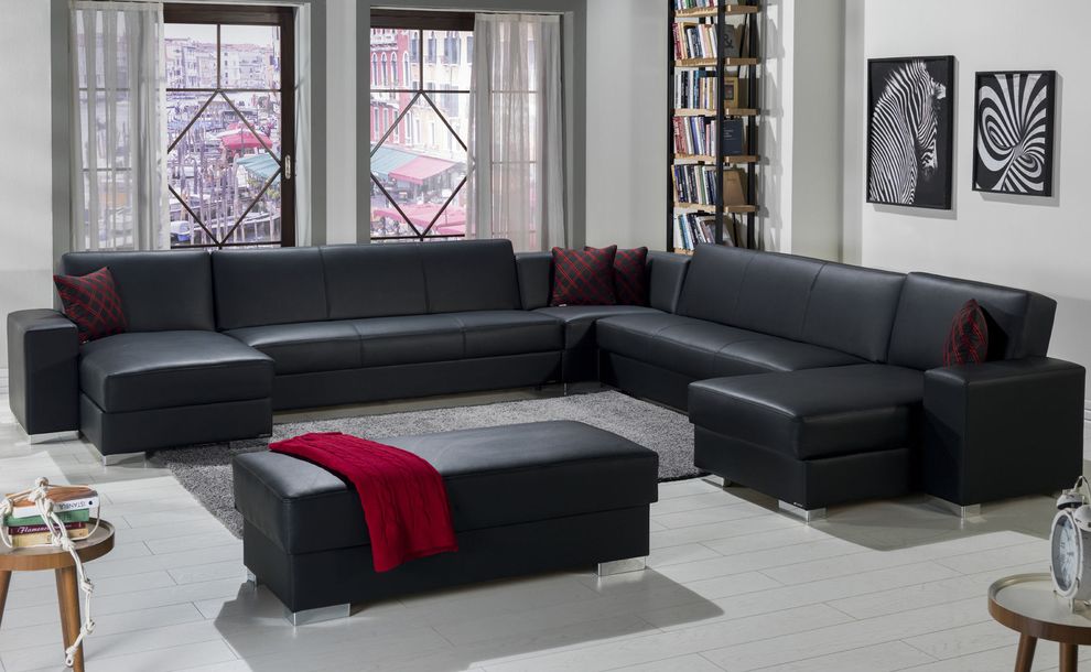 Modular 5pcs sectional sofa in black pu leather by Istikbal