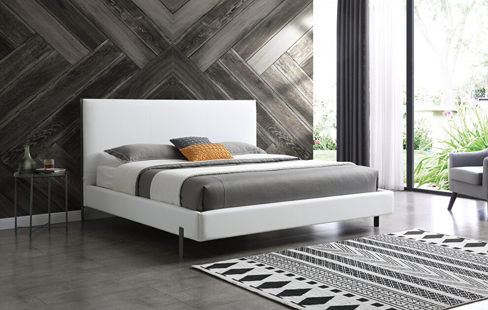 White faux leather king bed by Whiteline 