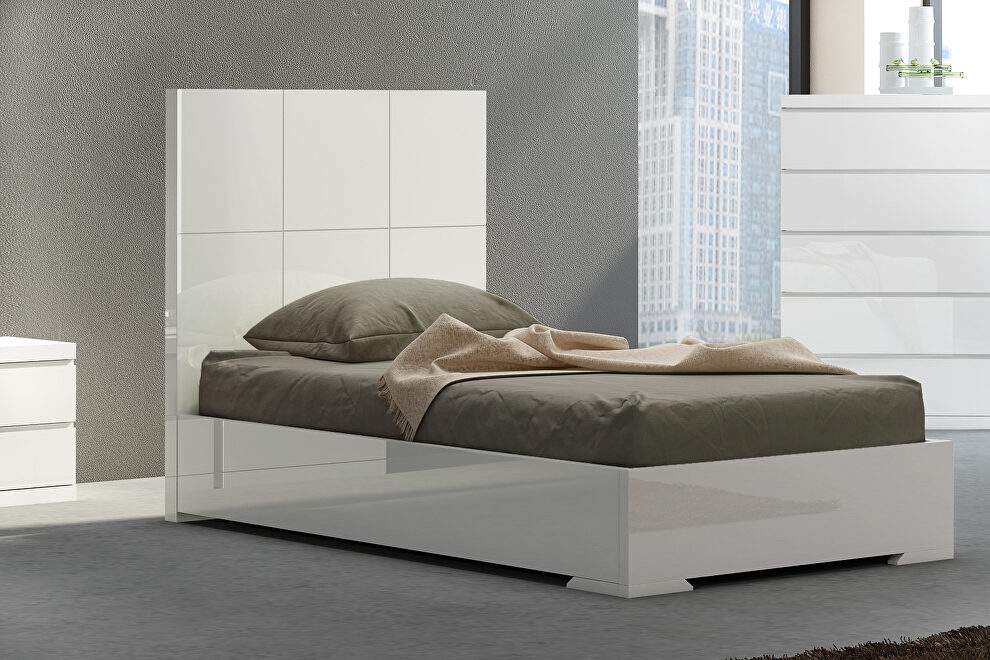 Anna bed twin, high gloss white by Whiteline 