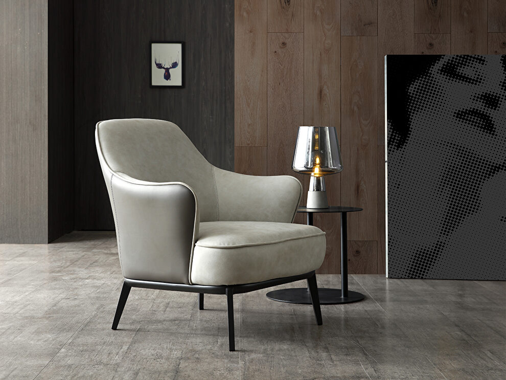 Sunizona leisure chair in light gray water proof fabric by Whiteline 