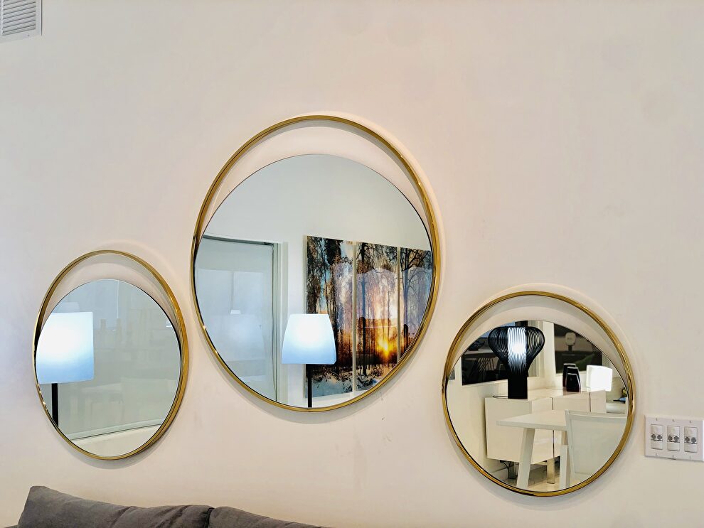 Large round  mirror in matte black and gold by Whiteline 