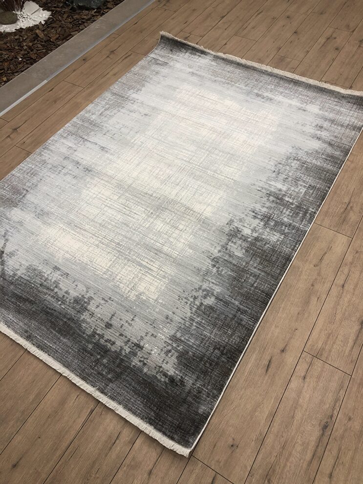 Gray and dark gray finish decorative polyester rug by Whiteline 