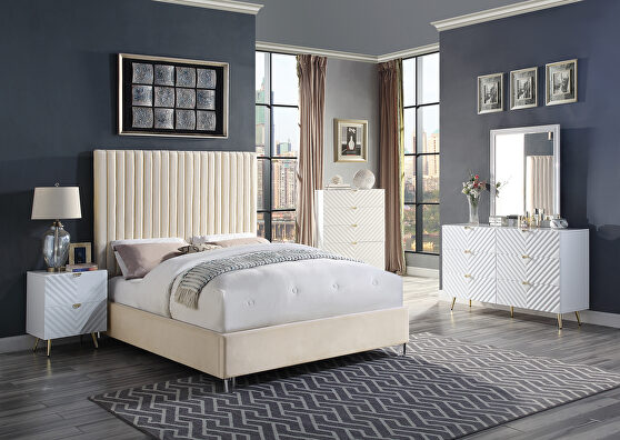 Beige velvet channel-tufted headboard queen bed