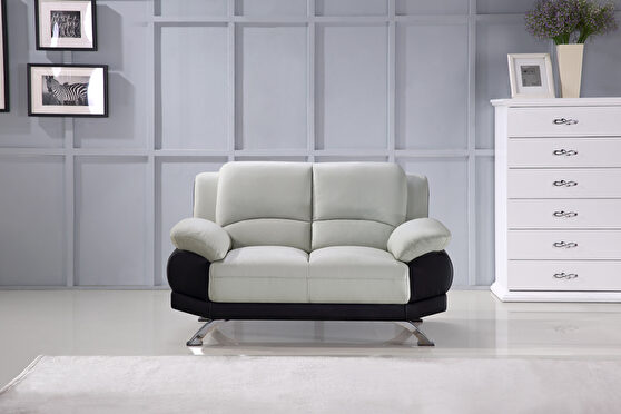 Gray/black modern leather loveseat