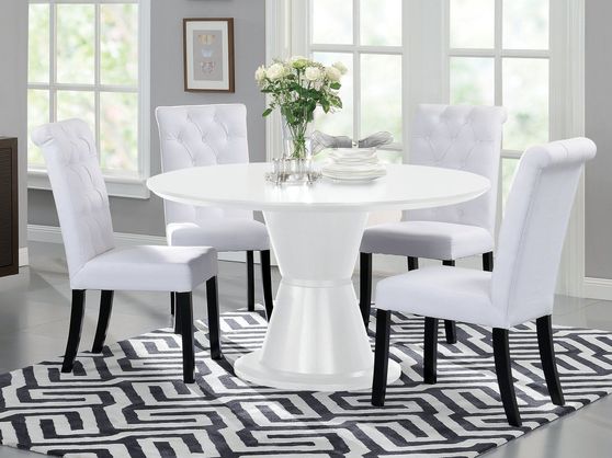 Round modern dining table in white