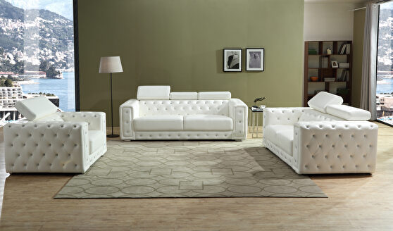 Modern style sofa in white faux leather
