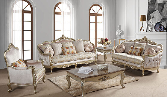 Top crown traditional style sofa