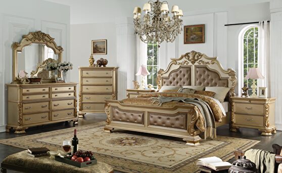 Traditional style gold bedroom set
