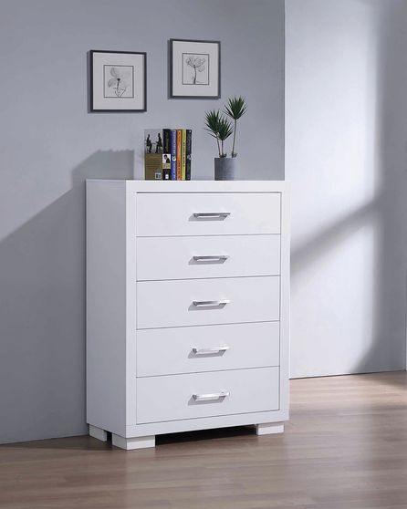 5 Drawer Chest in white