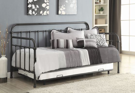 Twin daybed w/ trundle in industrial style