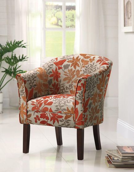 Upholstered accent chair