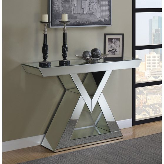 Mirrored console table in contemporary style