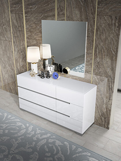 Gloss white European stylish dresser