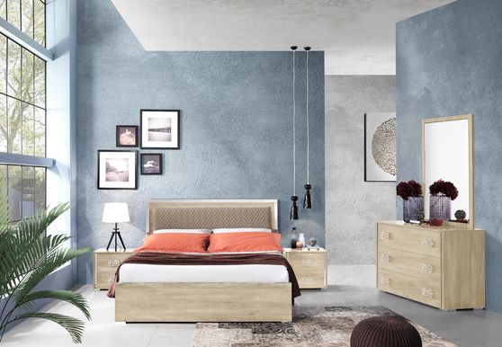 Italian beige high-gloss modern platform bed