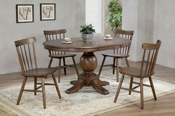 Traditional style pedestal base w/ leaf dining table