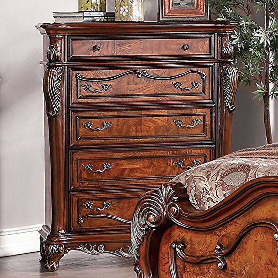 Dark oak solid wood traditional style chest