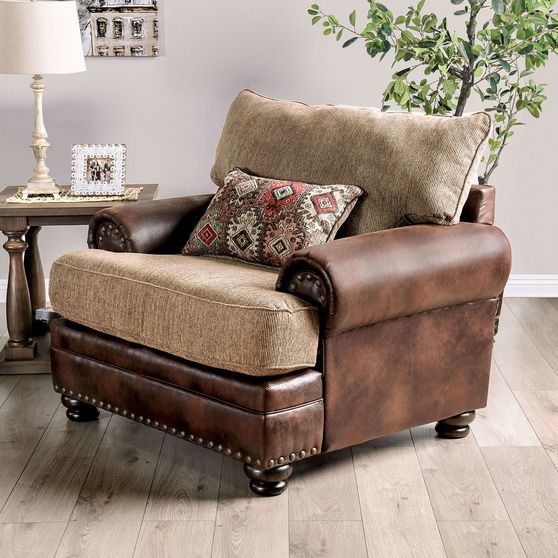 US-made oversized brown / tan casual style chair