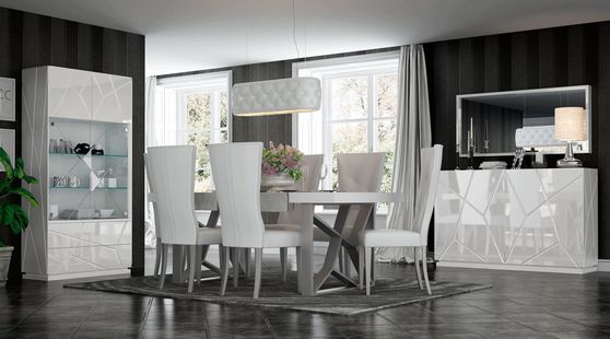 White high laquer European dining table