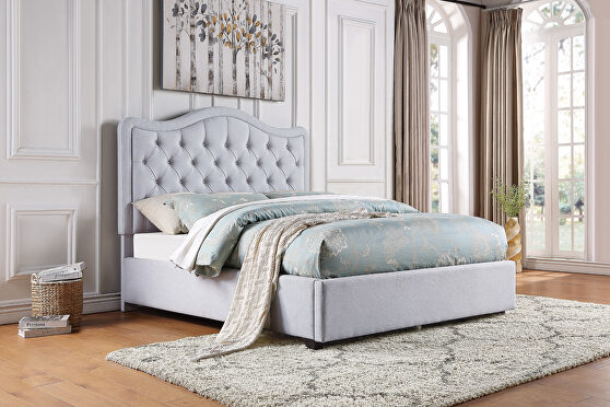Gray fabric upholstery button-tufted headboard queen platform bed