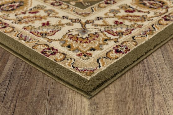 Crown 5'2 x 7'2 Traditional Floral Green area rug