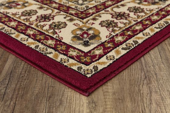 Crown 5'2 x 7'2 Traditional Medallion Red area rug
