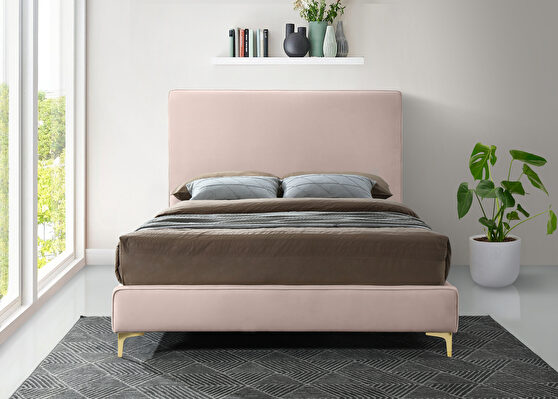 Velvet fabric casual design stand-alone king bed
