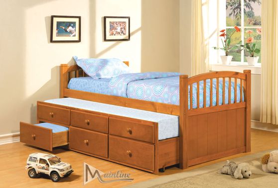 Wood twin size daybed w/ trundle