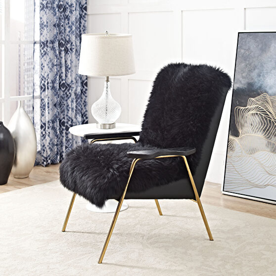 Sheepskin armchair in black