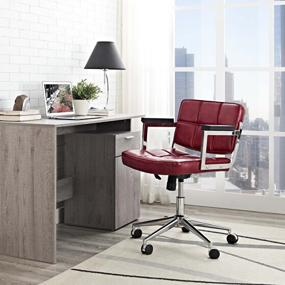 Mid back upholstered vinyl office chair in red